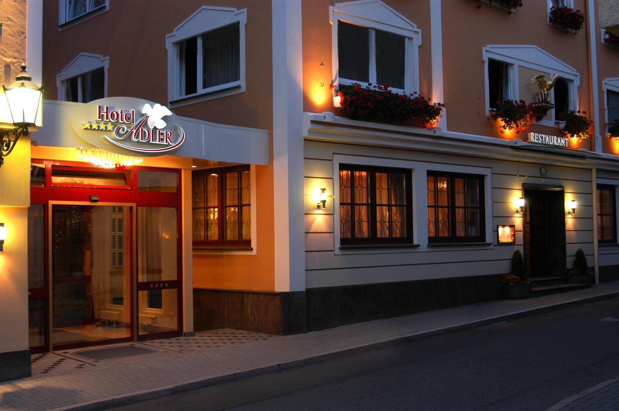 Hotel Adler - Paulas Alb Ehingen  Exteriör bild